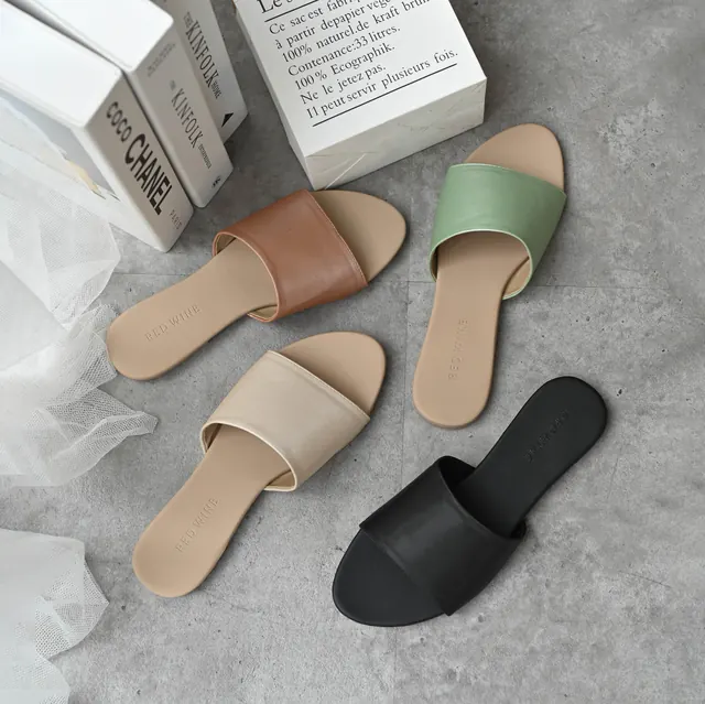 Tory Flats — Red Wine