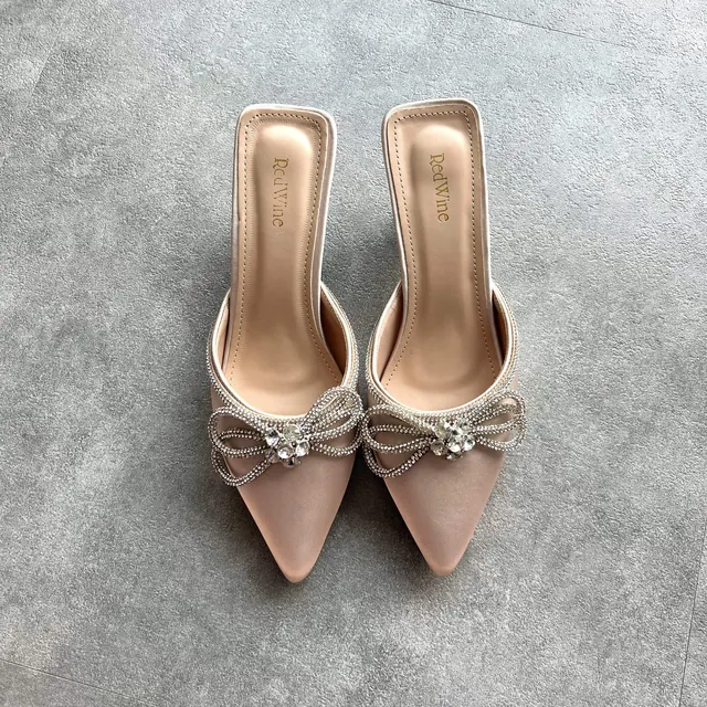 Elenora — foto 5