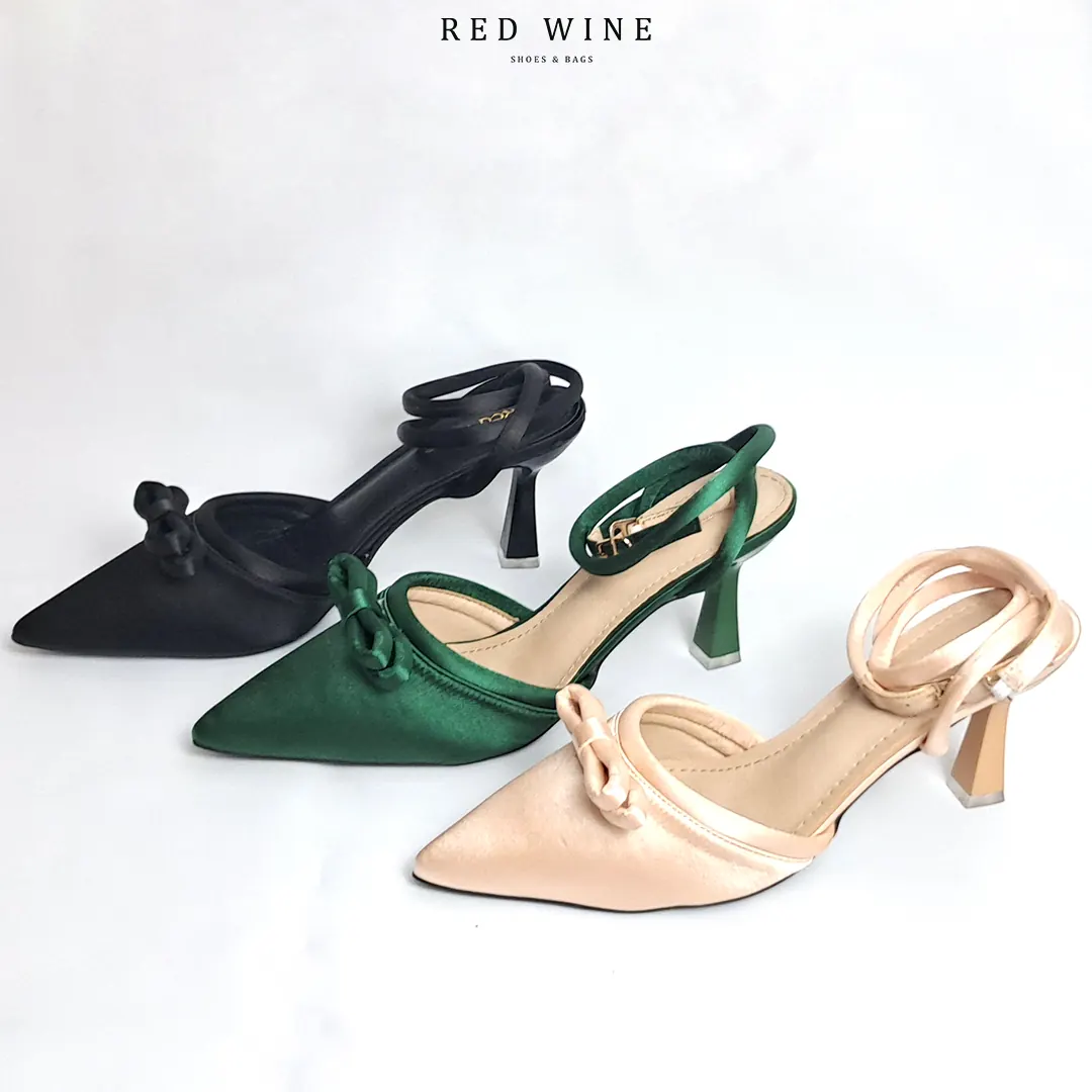 Red Wine Vivienne — Heels