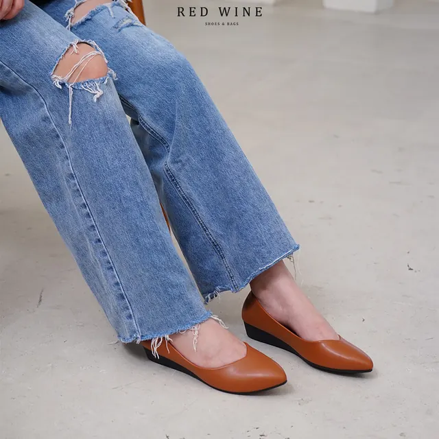 Momo — Red Wine